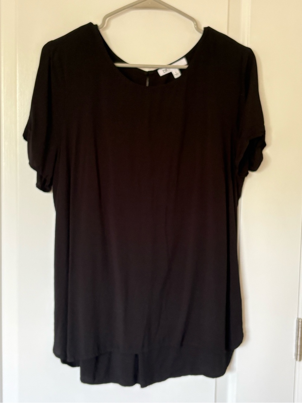 DR2 Black Short-Sleeve Crew Neck Top